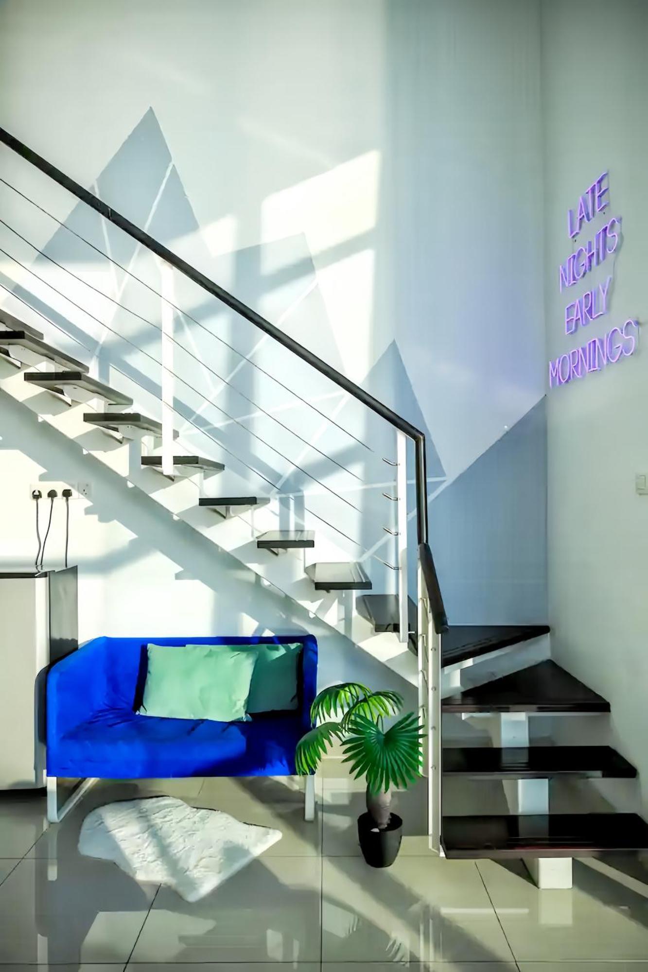 Maritime Seaview Suites Penang George Town Bagian luar foto