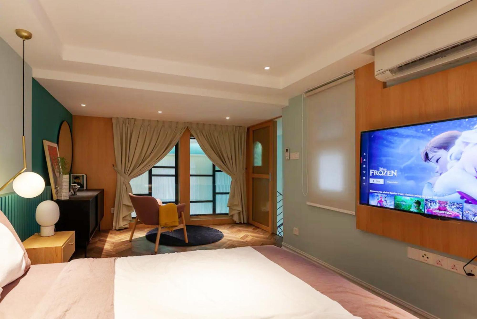 Maritime Seaview Suites Penang George Town Bagian luar foto